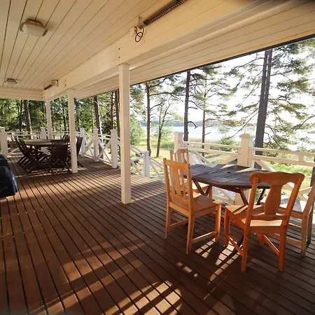 Helga - Beachfront Villa