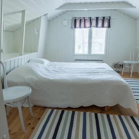 Villa Helga - Beachfront *