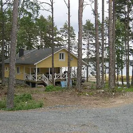 Villa Helga - Beachfront