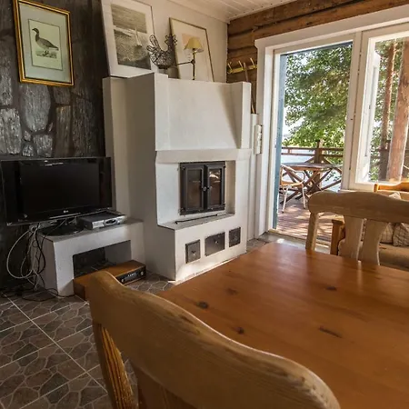 Helga - Beachfront Hitis