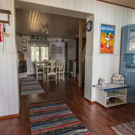 Villa Helga - Beachfront