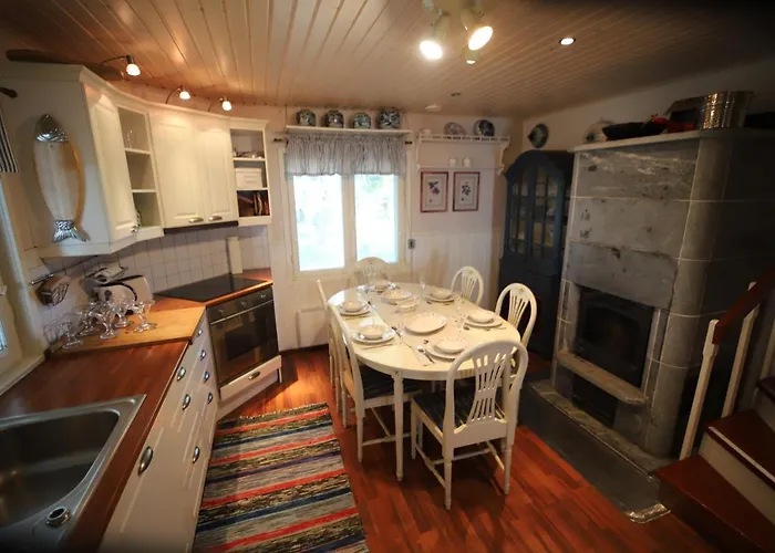 Helga - Beachfront Villa Hitis