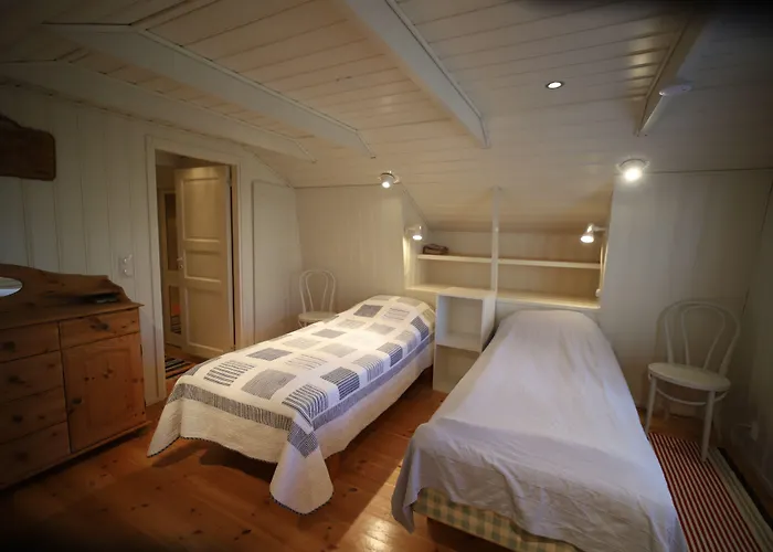 Villa Helga - Beachfront