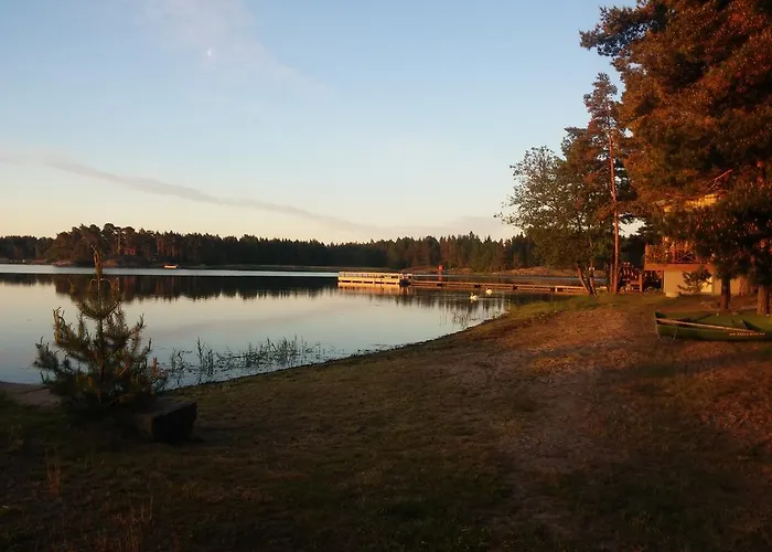 Villa Helga - Beachfront Hitis