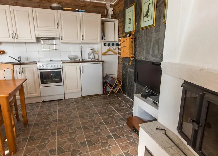 Helga - Beachfront *