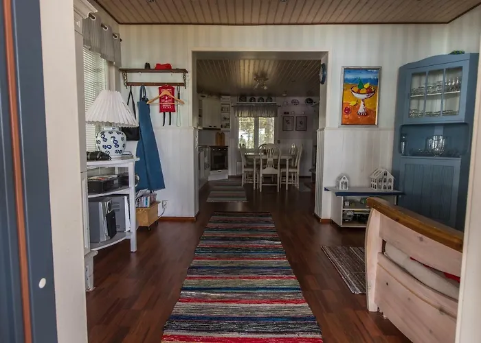 Helga - Beachfront * Hitis