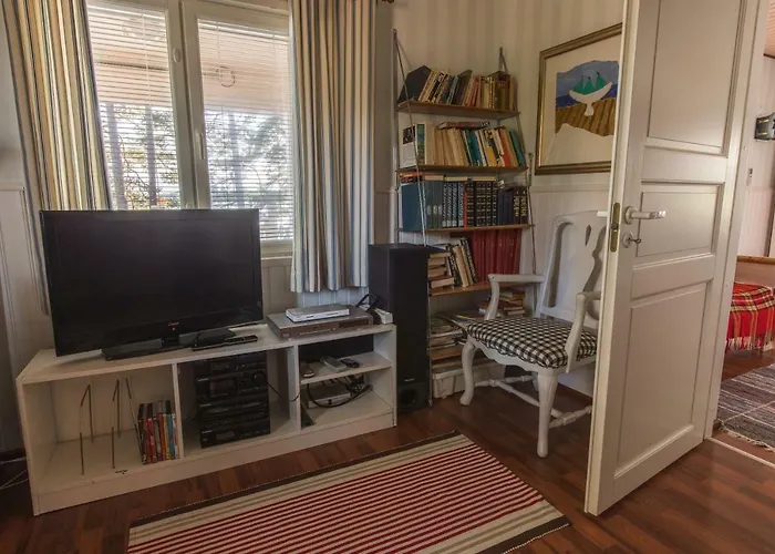 Helga - Beachfront Villa