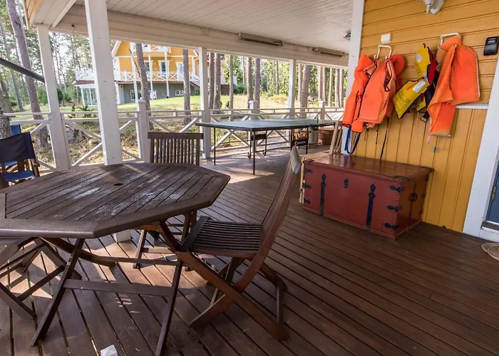 Villa Helga - Beachfront